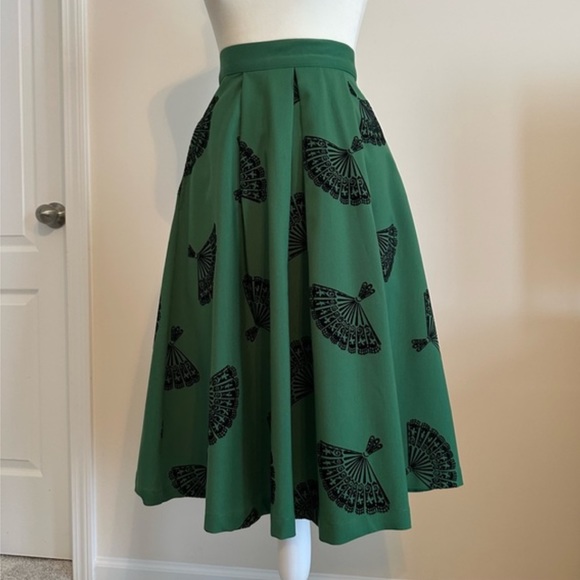 Bettie Page Las Vegas Vintage Inspired A-line Green Skirt Size Medium - Picture 3 of 16
